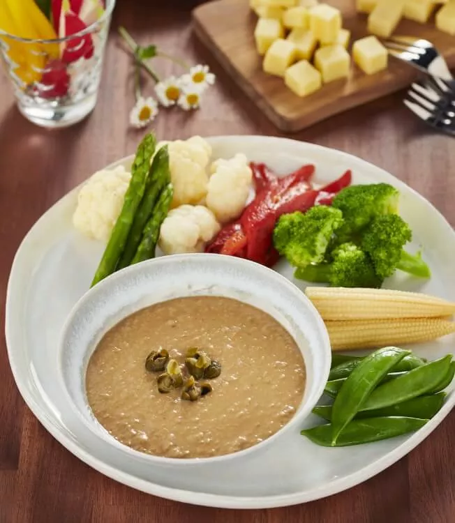 ”Bagna cauda”-dipp med tofu och sojasås
