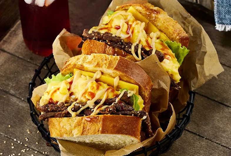 Koreansk Eggdrop-macka – bulgogi-stil