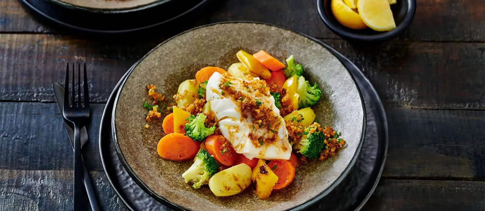 Pocherad torsk med panko-smörsås