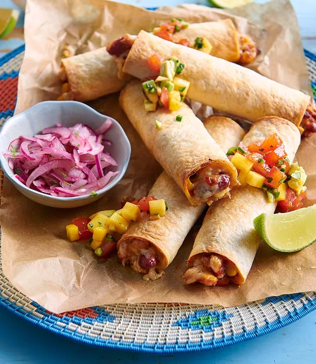 Krispiga röda bönor, majs & paprika Taquitos