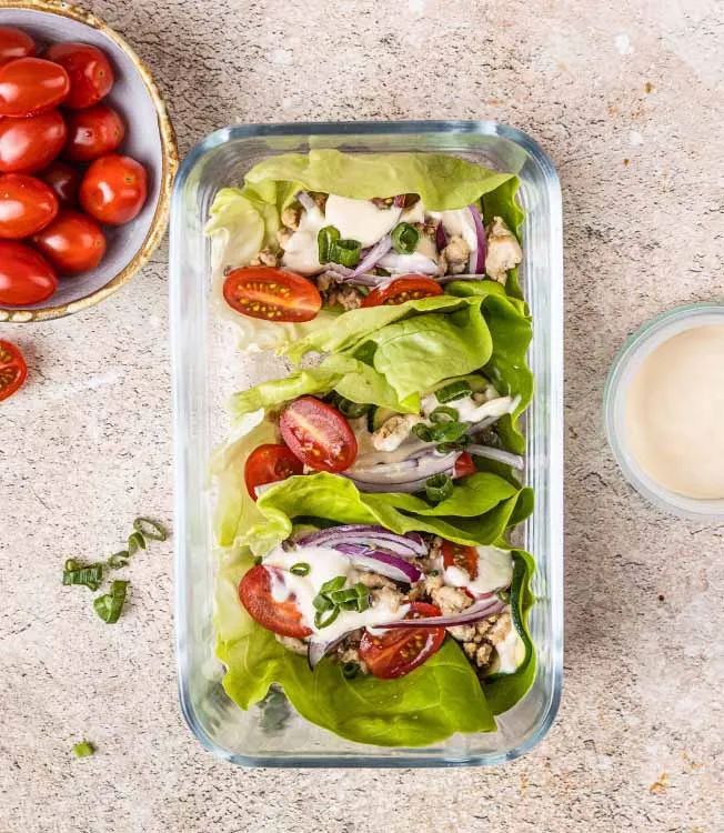 Salladswraps med kalkon och dressing