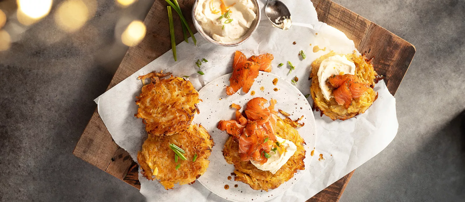 Gravad lax med persiljerösti och apelsindipp