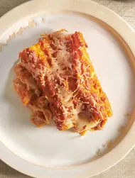 Cannelloni fylld med bläckfisk och lamm