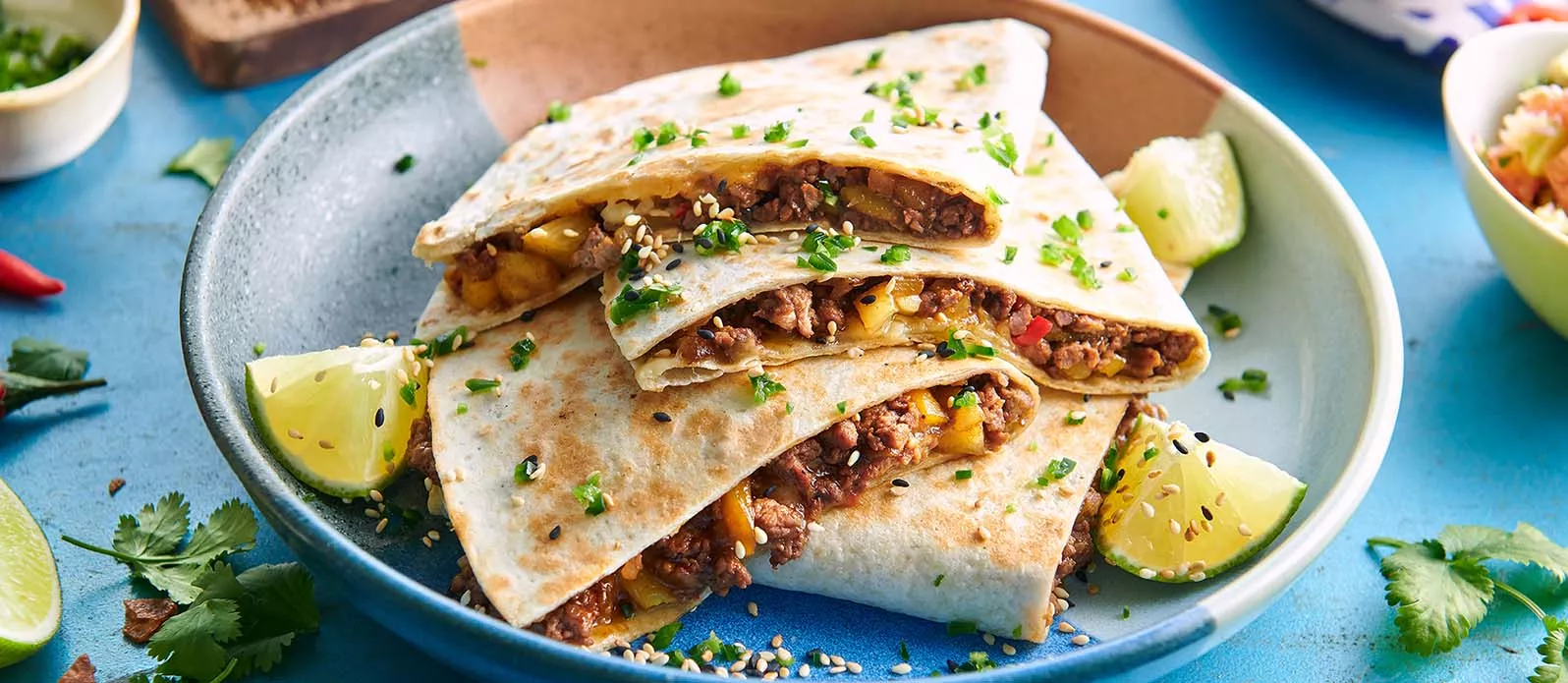 Fruktig Quesadilla med asiatisk anka
