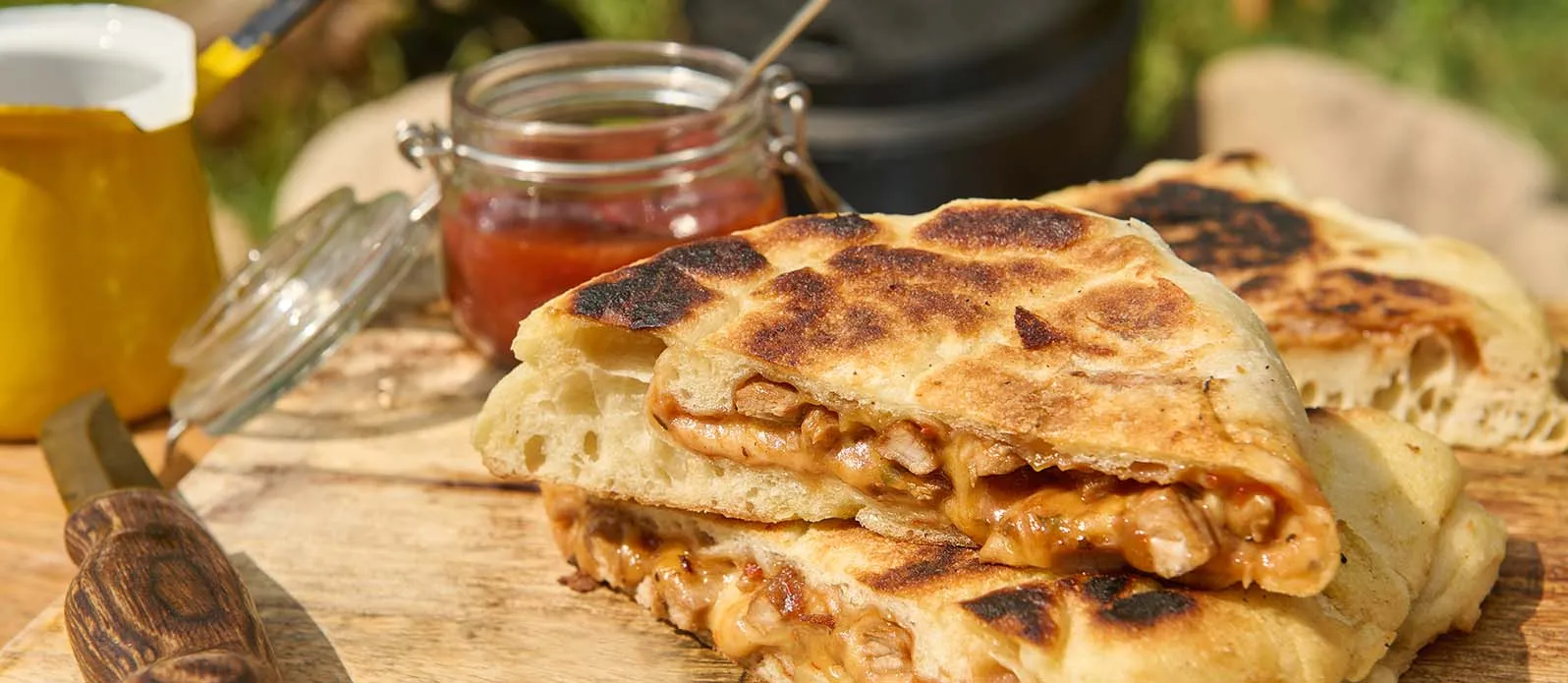 Calzone med chipotle fläsk och ost