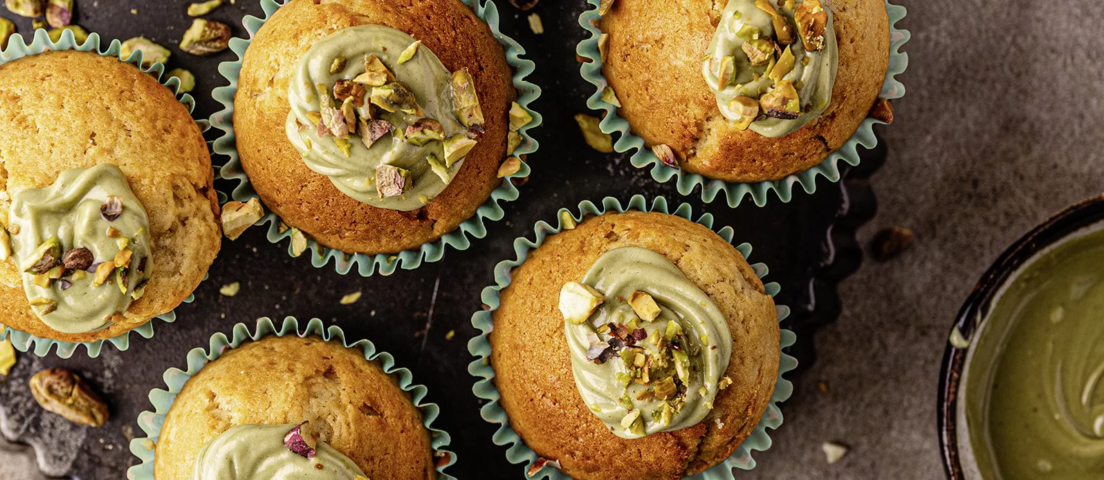 Muffins med pistagekräm