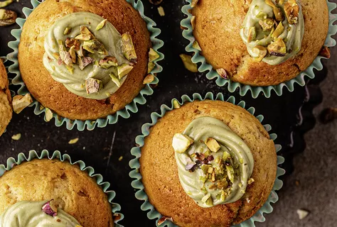 Muffins med pistagekräm