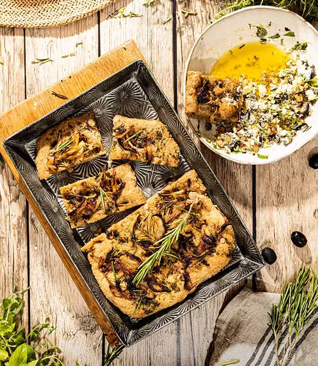 Glutenfri rosmarin- och lökfocaccia