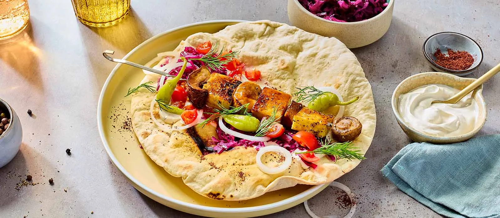 Halloumi-svampshawarma med ponzu i pitabröd