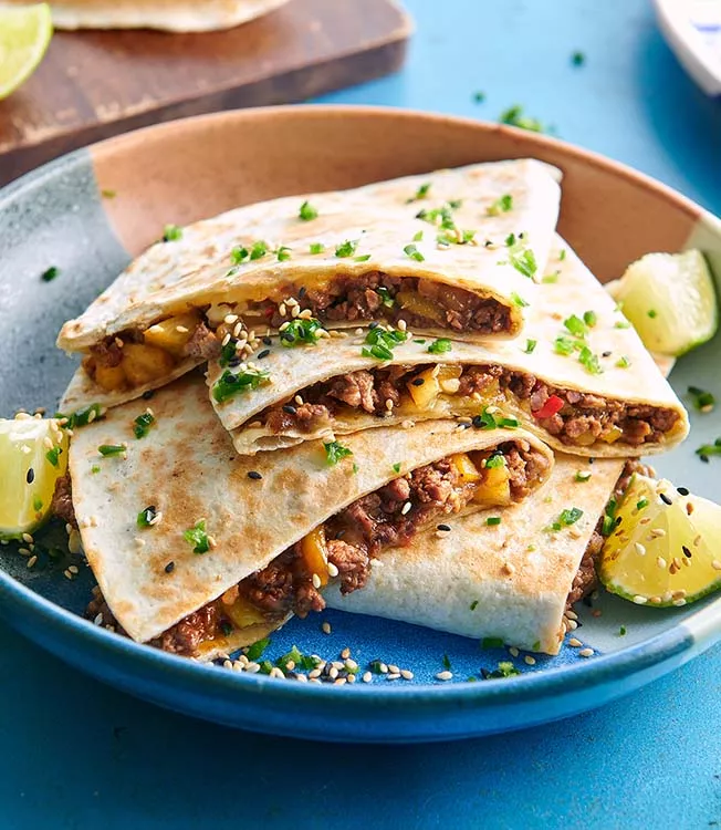 Fruktig Quesadilla med asiatisk anka