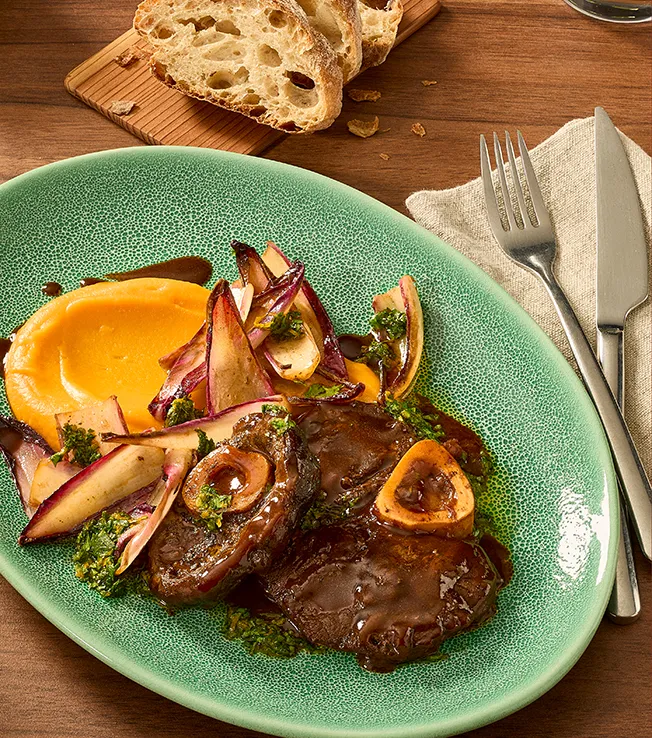 Hjortkött ossobuco med sötpotatispuré