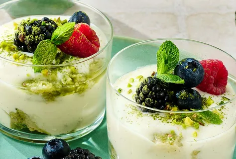 Vegansk tiramisu med matcha och tamari