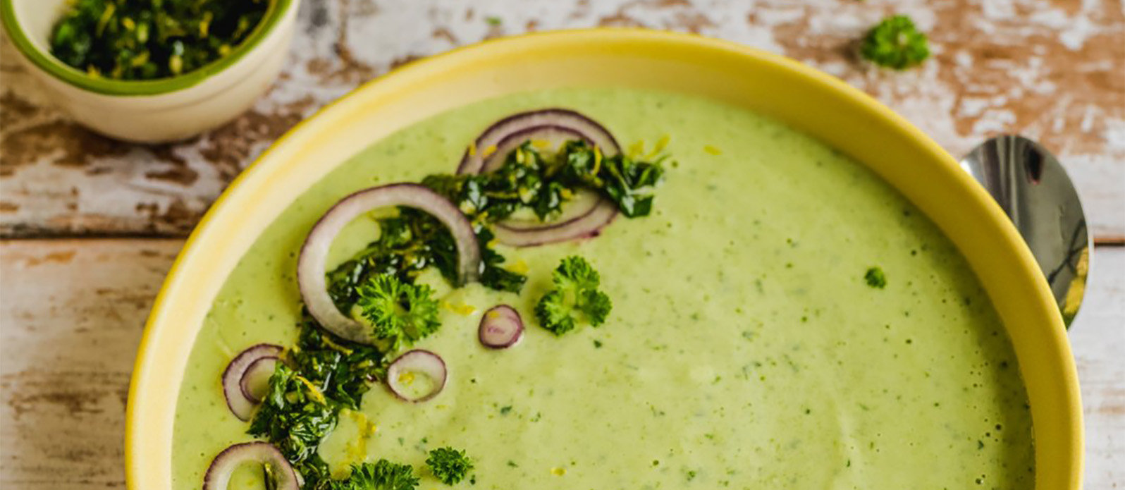 Kall gurk- & avokadosoppa med Gremolata