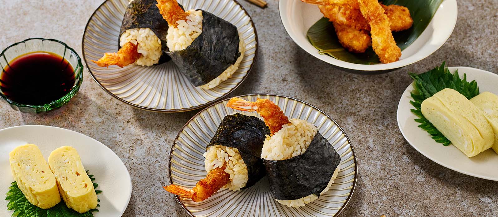 Friterad räkonigiri med soja och mirin