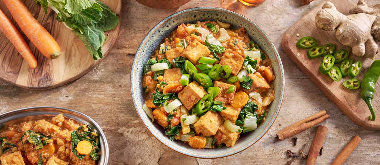 Dal med röda linser, tofu och ingefära