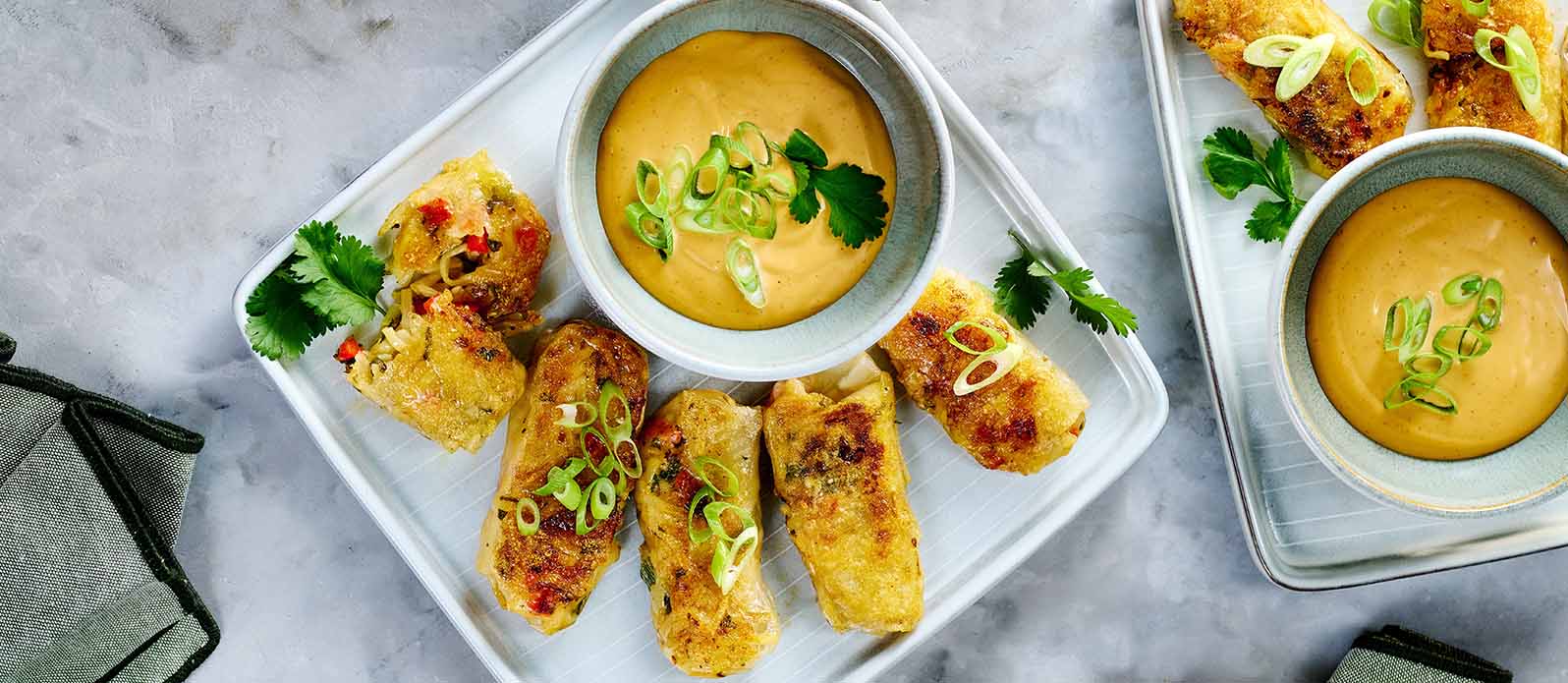 Rispappersdumplings med ramenfyllning
