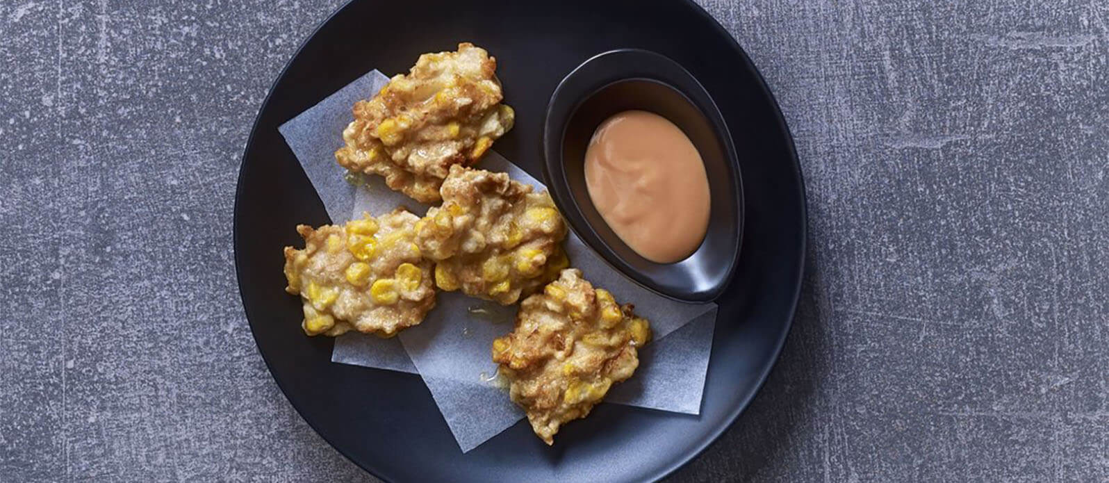 Tempura cakes med tonfisk och sockermajs