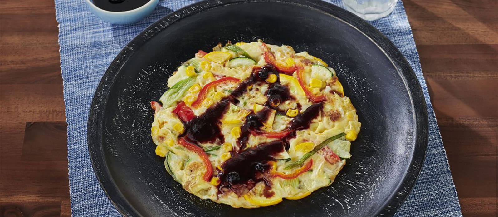 Okonomiyaki ”Japanska kryddiga pannkakor” – vegetariska