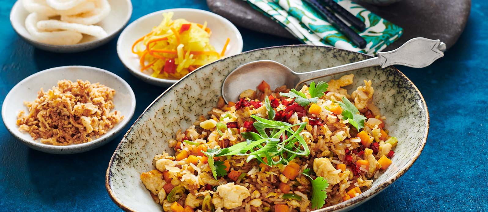 Fried rice med ägg och grönsaker
